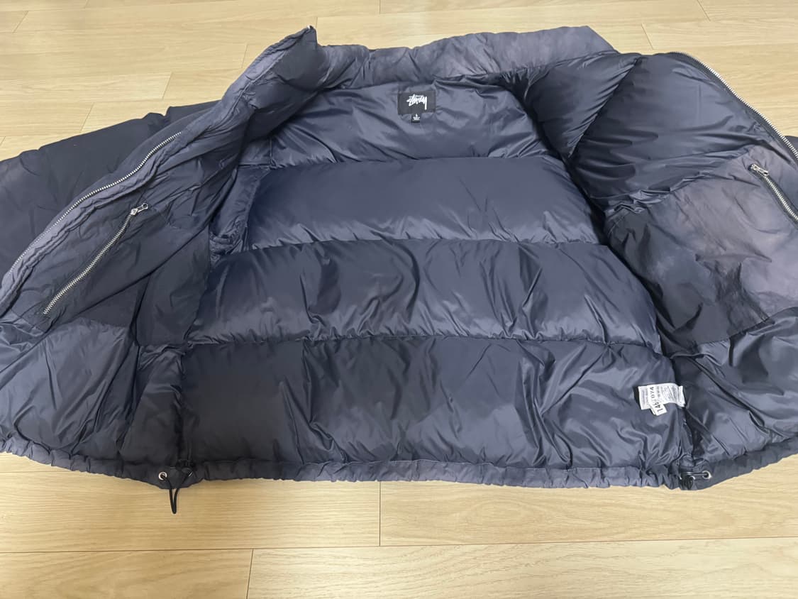 스투시 리사이틀 나일론 다운 빈티지 패딩 상품이미지4