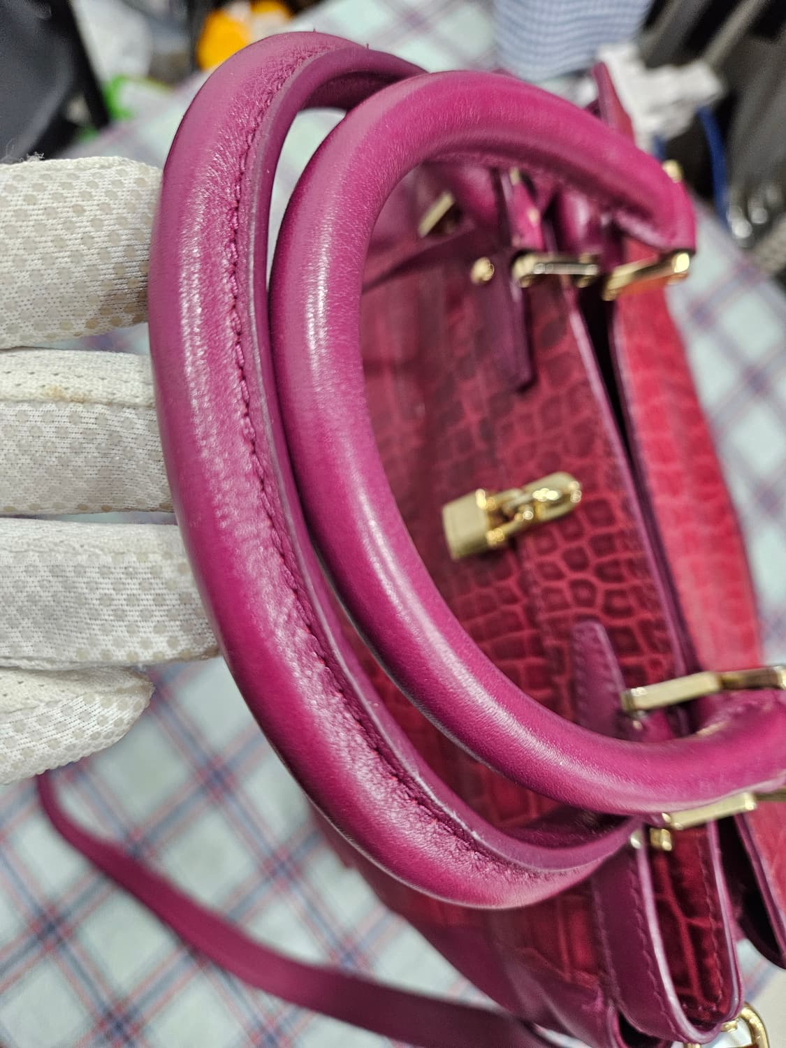 피오루치(FIORUCCI) 버건디 악어가죽패턴 숄더 크로스백 상품이미지6