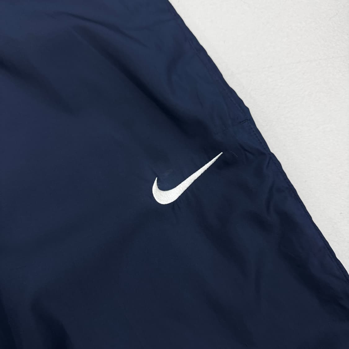 나이키 스우시 올드스쿨 와이드 바람막이 트랙팬츠 상품이미지3