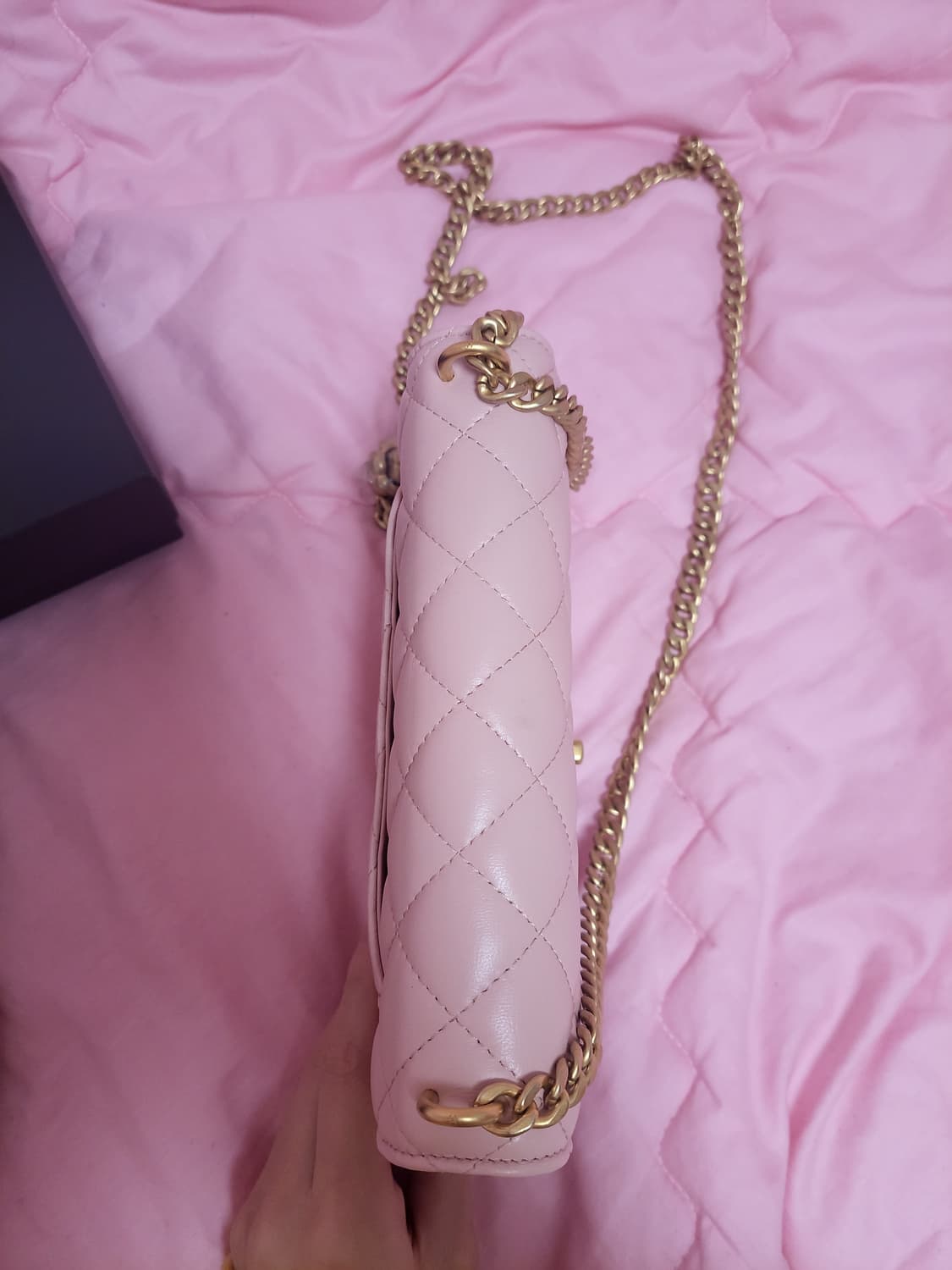 정품)급처미사용새상품!샤넬 중고업체에판매핑크까멜리아골든볼내장칩크로스백가방 상품이미지8