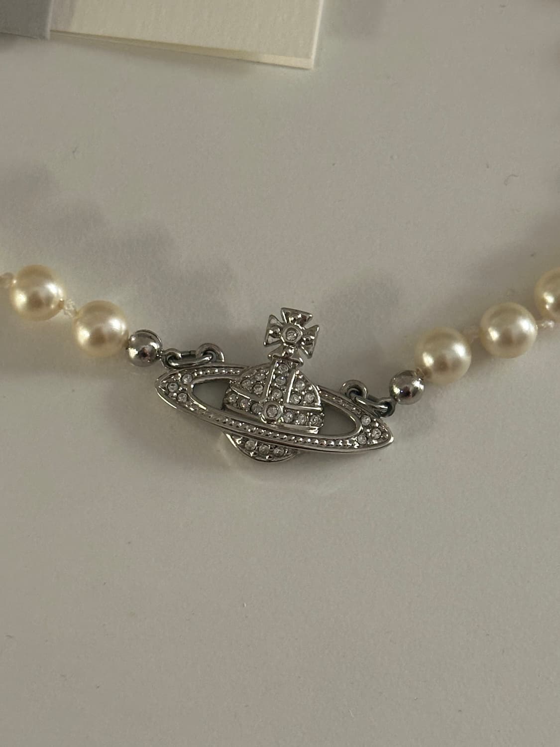 (풀박) 비비안웨스트우드 미니바스릴리프 진주 펄 초커 목걸이 상품이미지2