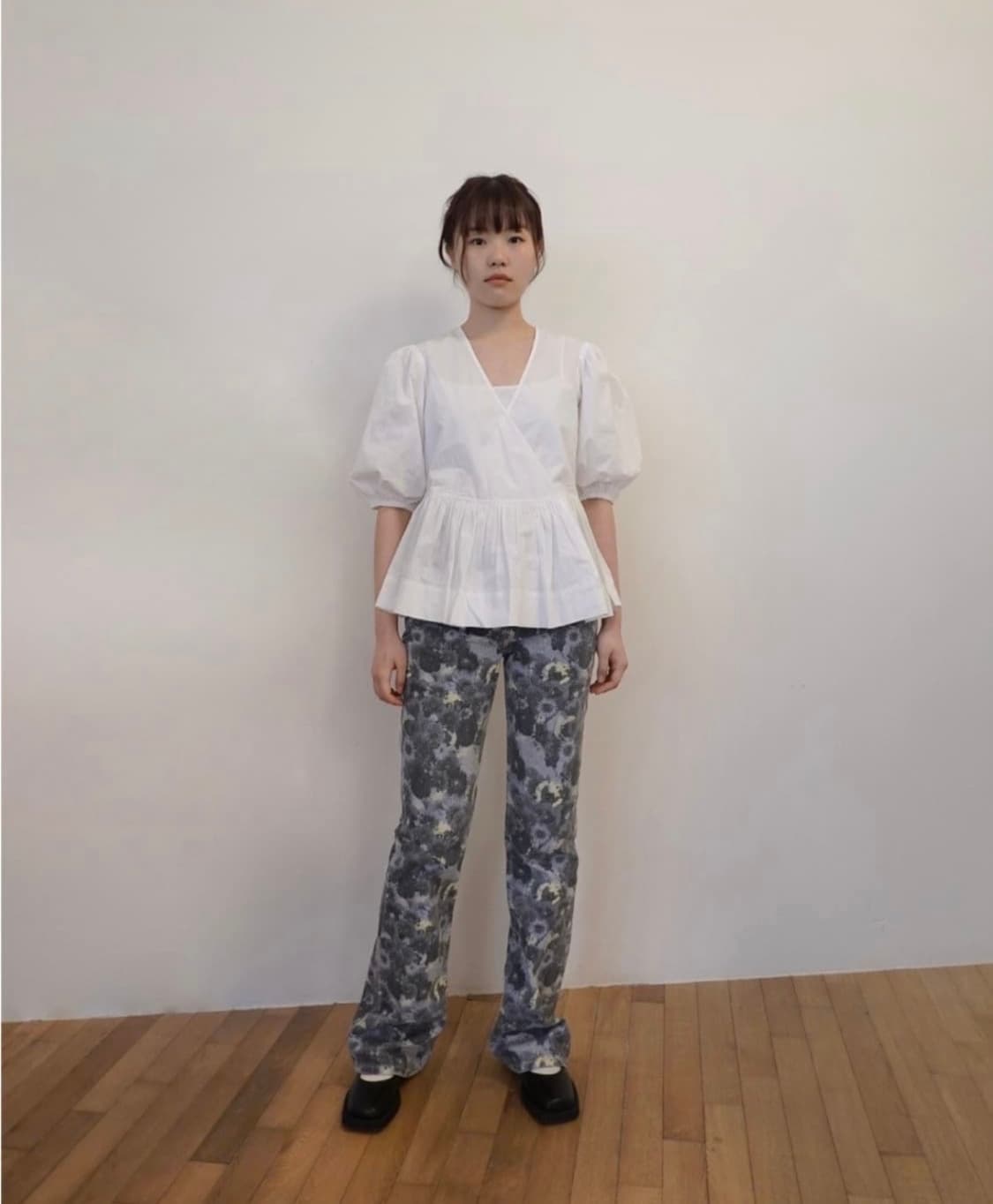 택있음) GANNI 가니 플로랄 패턴 데님 팬츠 상품이미지8