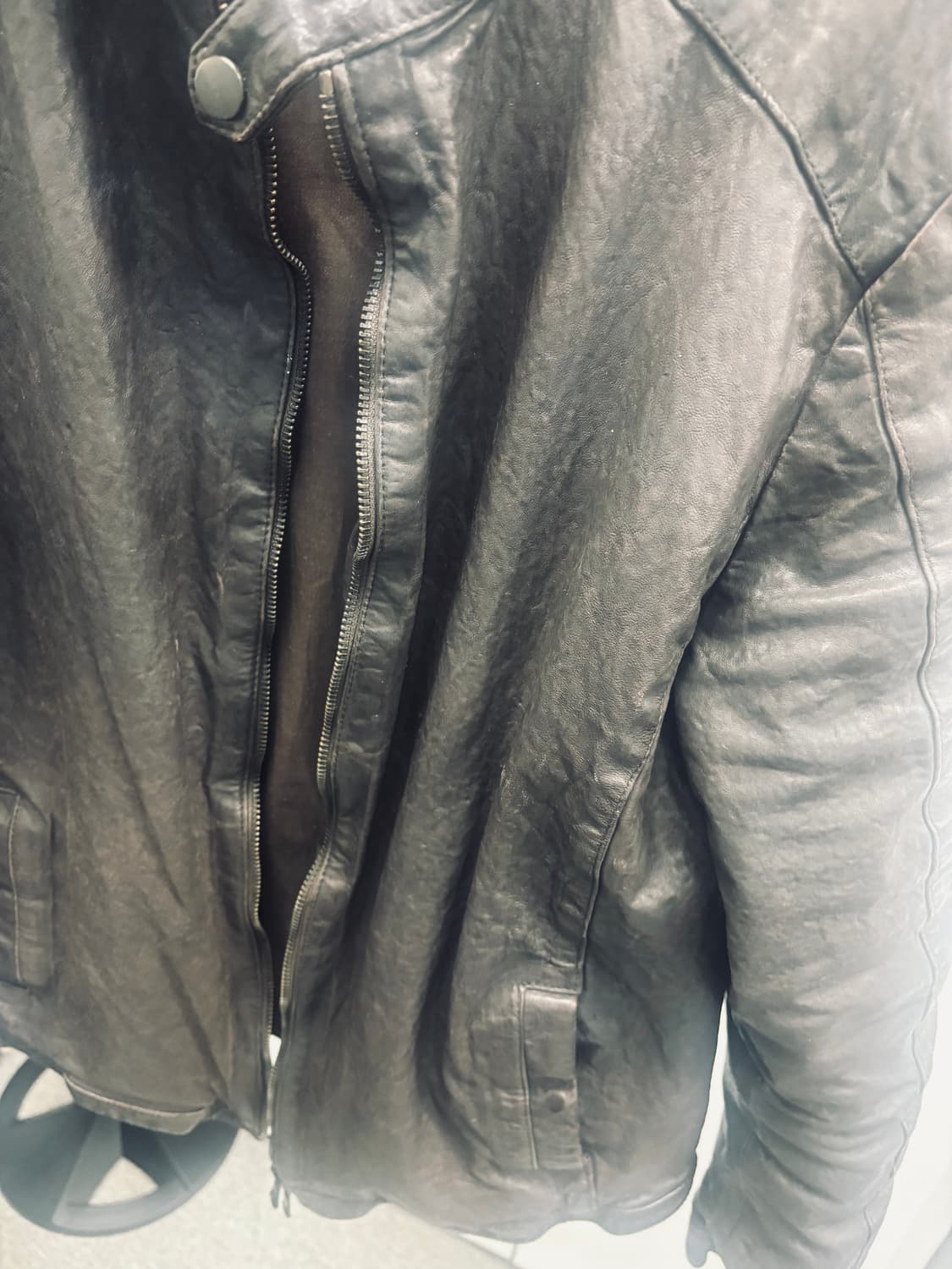 마스터펠레 베지터블 가죽 라이더 판매합니다. 상품이미지5