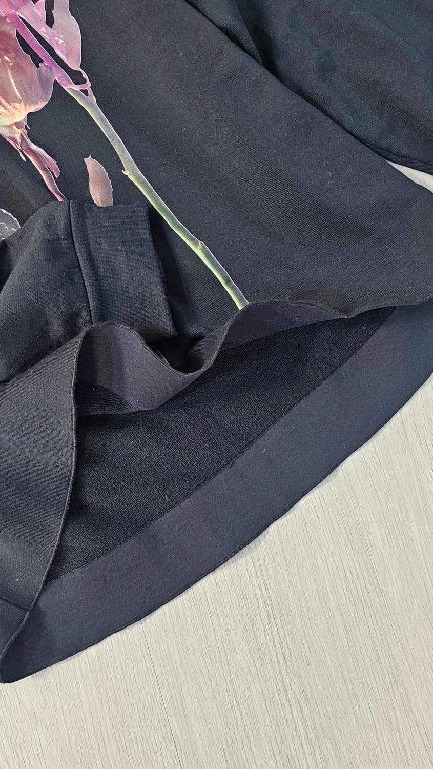 Numero Ventuno 누메로 벤투노 플라워 프린팅 맨투맨 상품이미지2