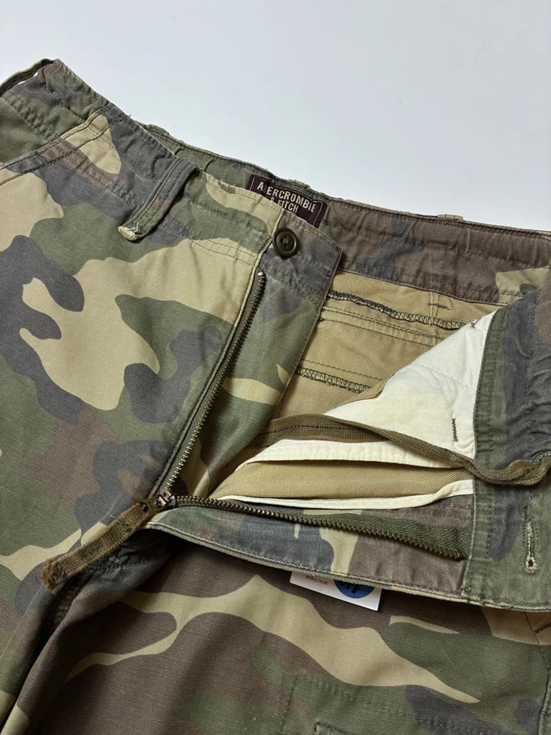 아베크롬비 앤 피치 00's 카모 패턴 카고 와이드 반바지 PN9076 상품이미지3