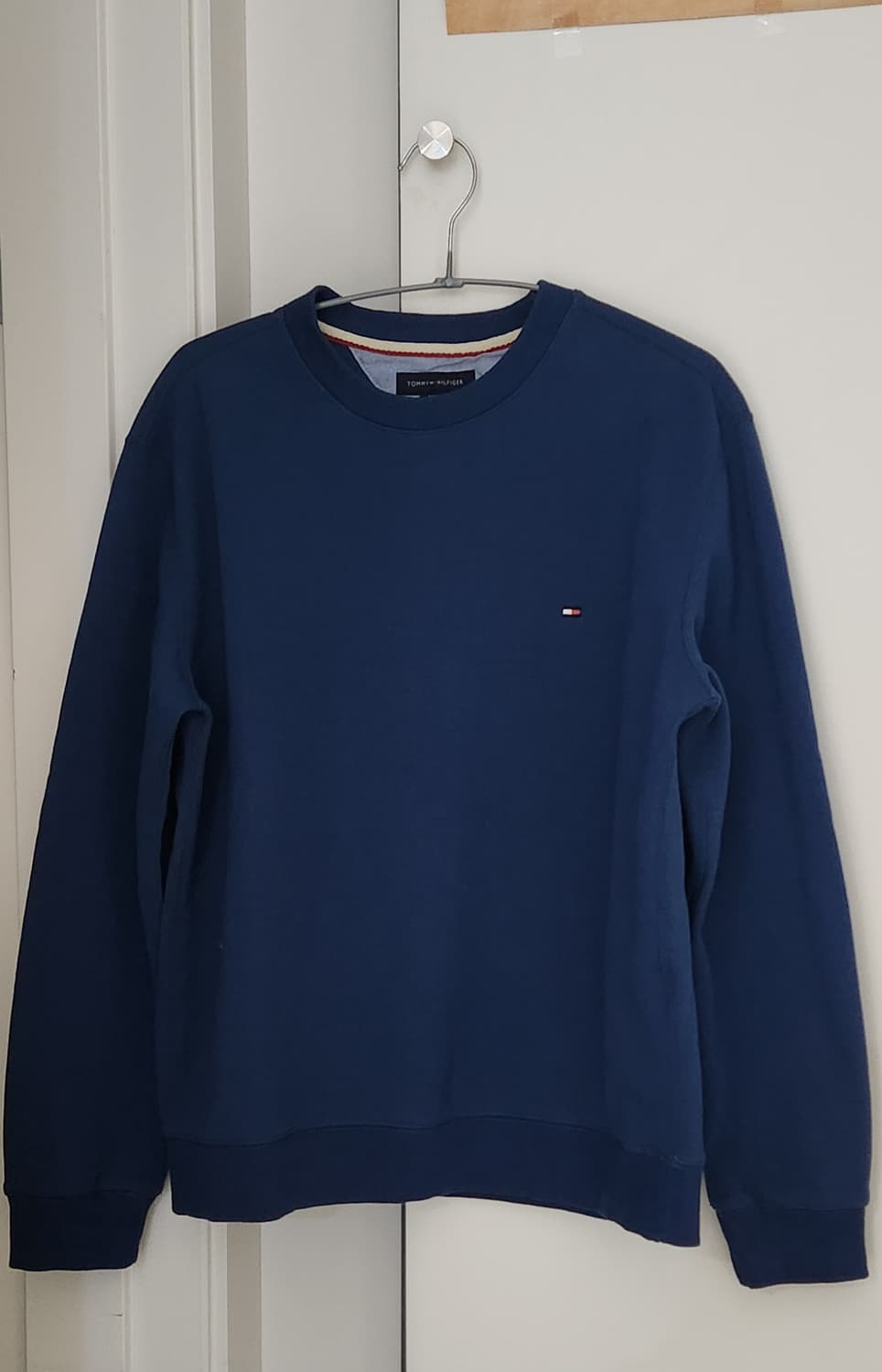 타미힐피거 스몰로고 기모맨투맨 상품이미지3