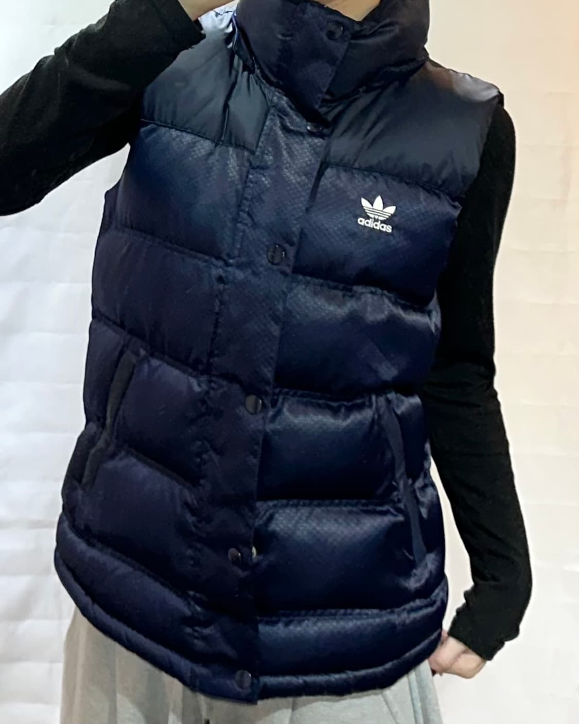아디다스 여성용 후드퍼 네이비 패딩 조끼 상품이미지1