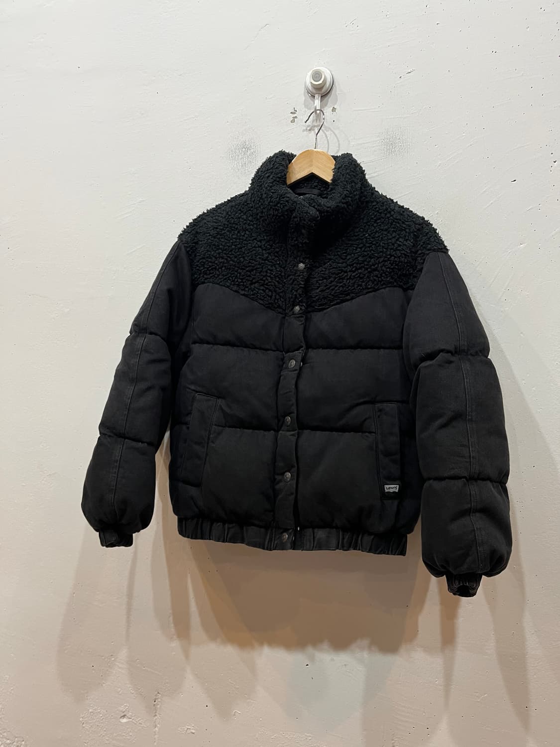 리바이스 웨스턴 덕다운 패딩 우먼즈  상품이미지1