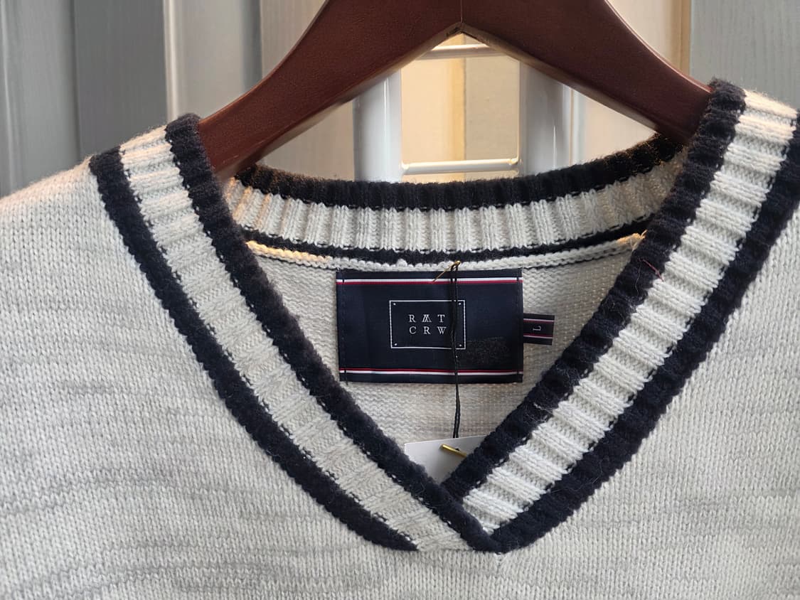 로멘틱 크라운 니트조끼 상품이미지3