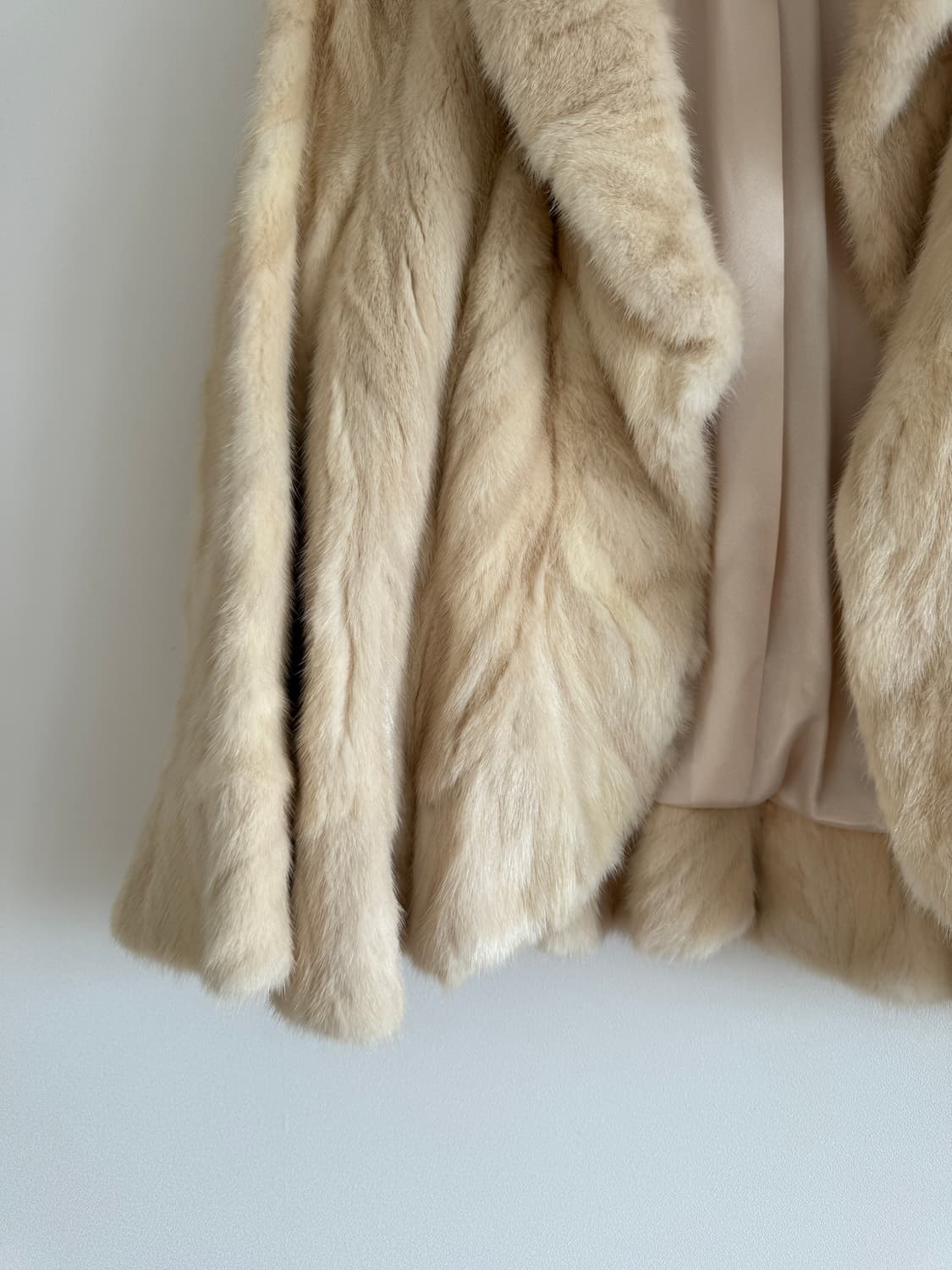 톰보이(TOMBOY) 밍크 퍼 자켓 상품이미지3