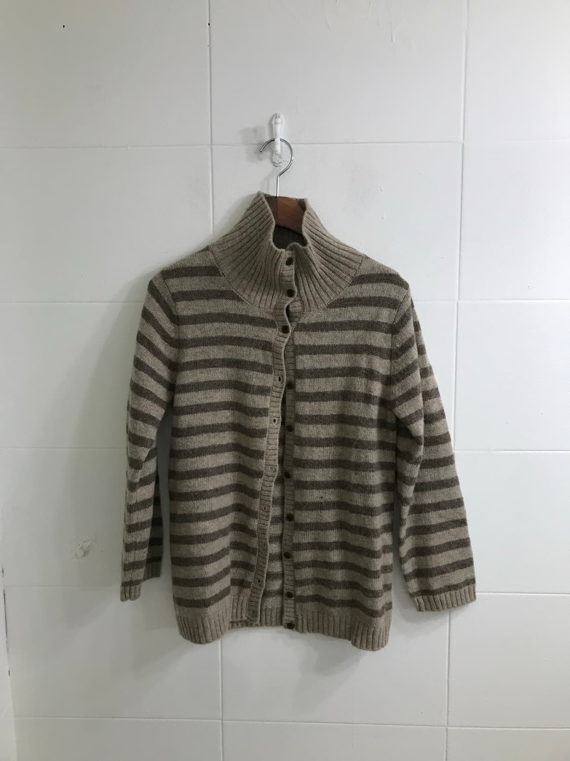 아베크롬비 울프죠 패딩 모리걸 카키 코디세트 상품이미지6