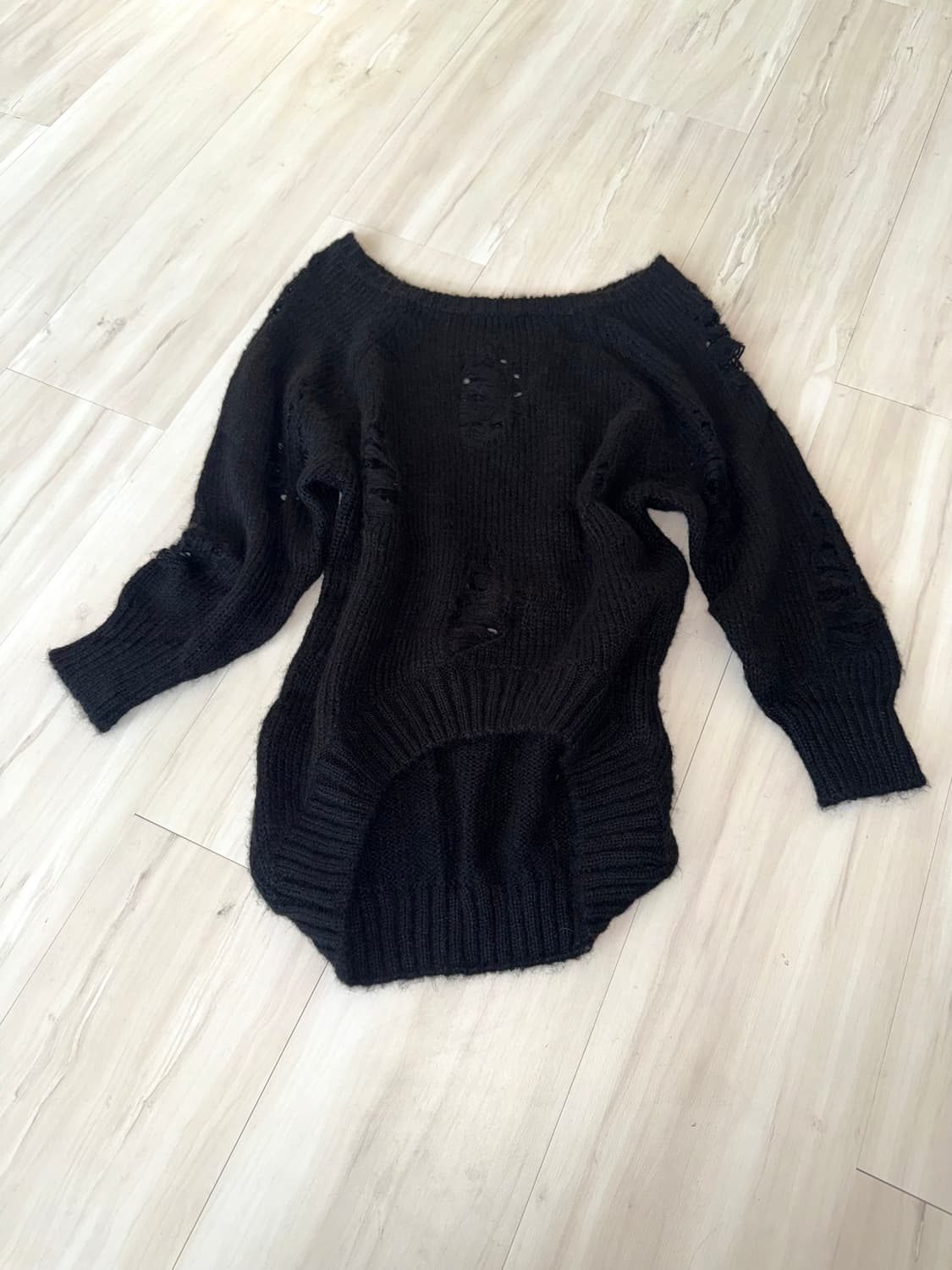 Demage detail black knit 상품이미지7