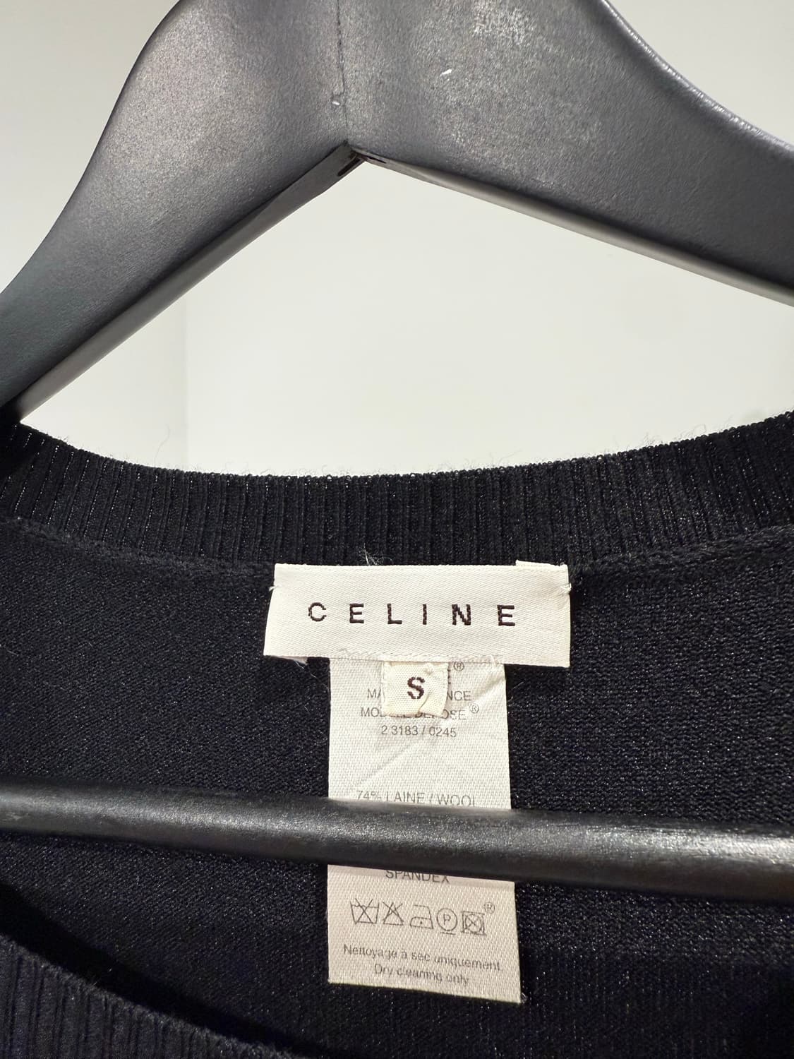 셀린느 크롭 니트 상품이미지3