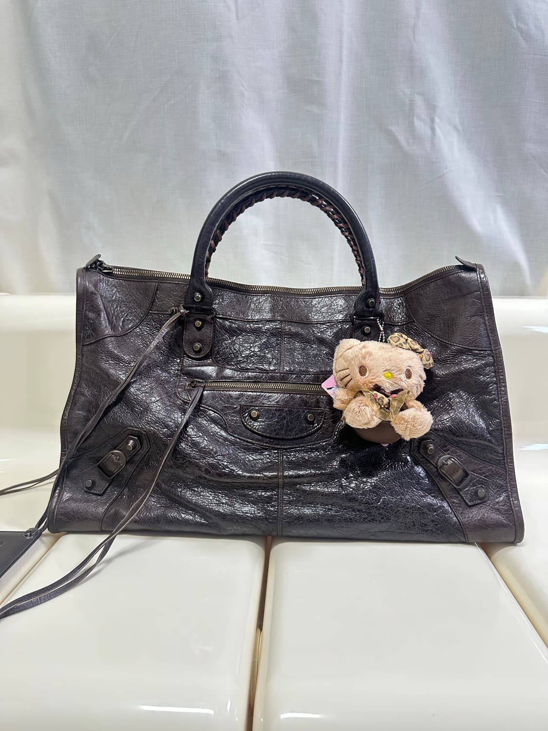 ❌거래중 [A 정품] 발렌시아가 시티 모터백 라지 브라운 상품이미지8