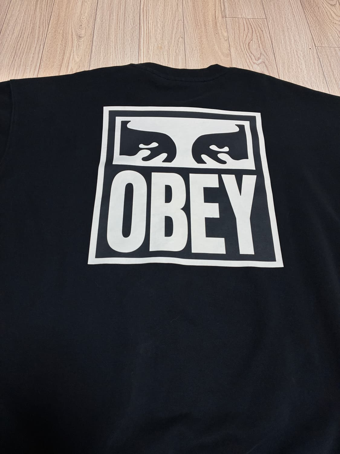 오베이 Obey 맨투맨 블랙 상품이미지3