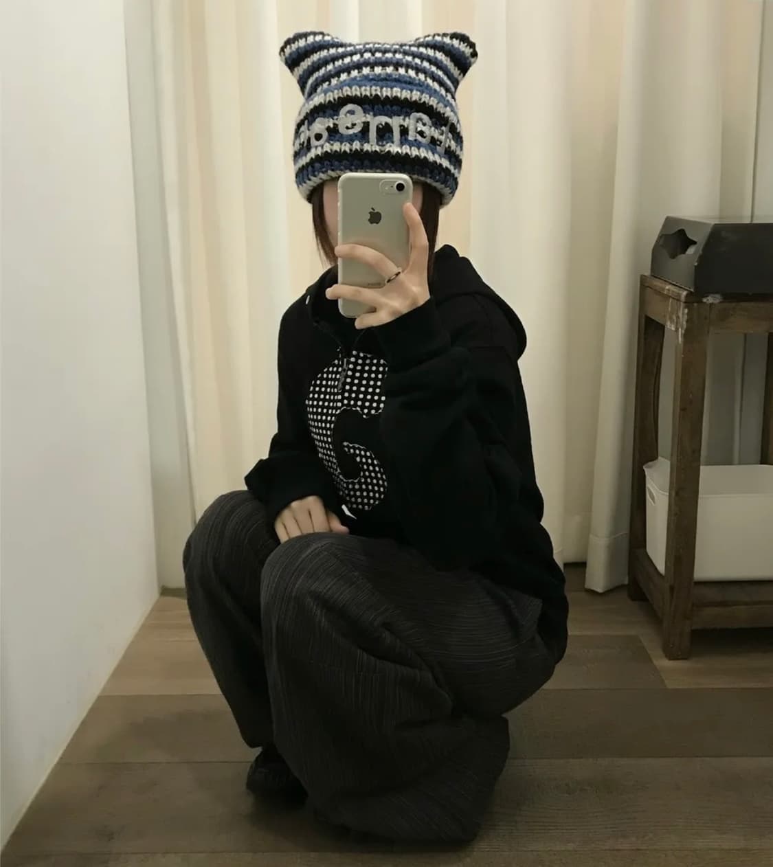 탄산마그네슘 혼 아플리케 후드집업 (블랙) 상품이미지2