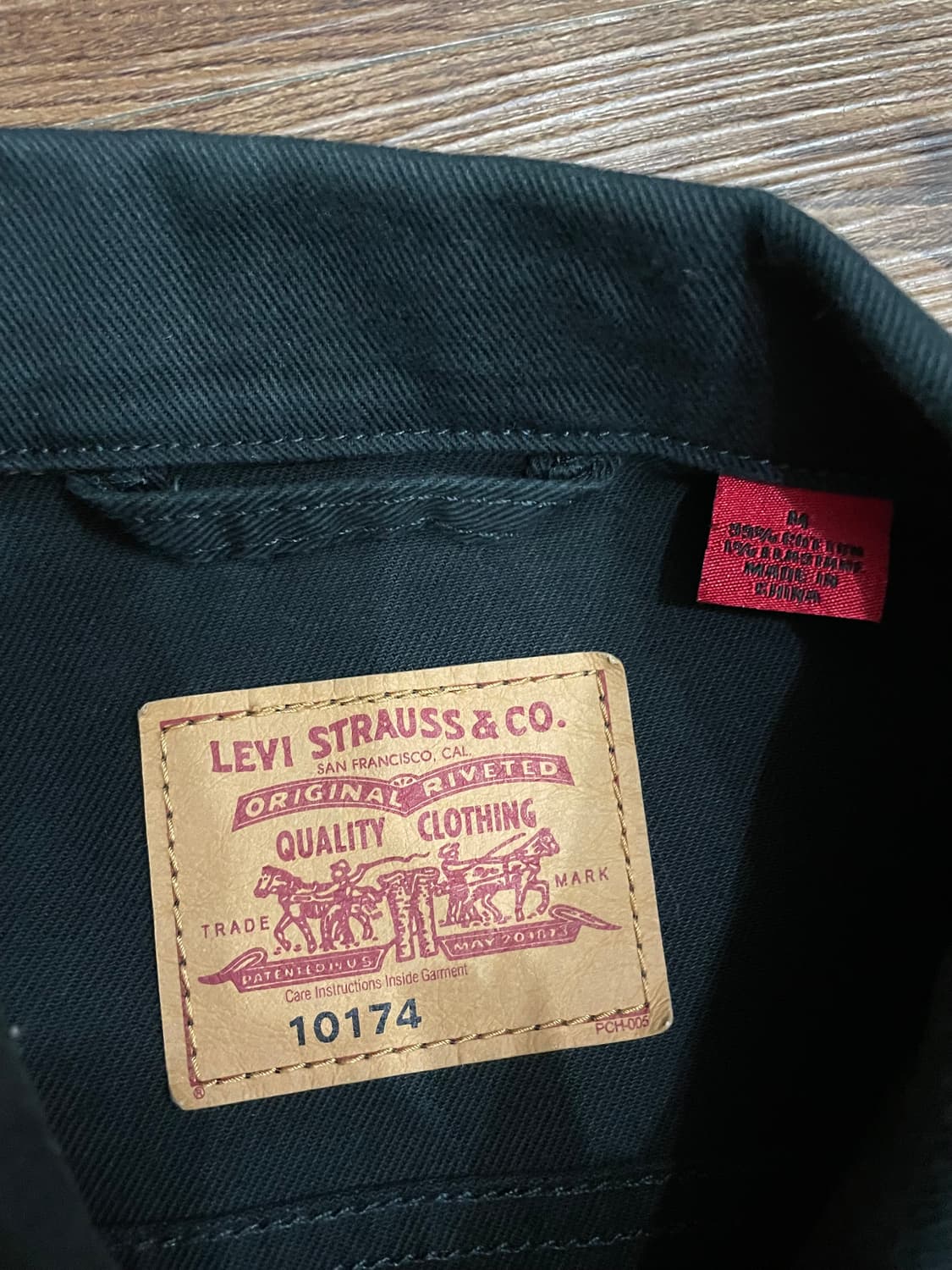 리바이스 10174 흑청 트러커 자켓 블랙 데님 상품이미지6