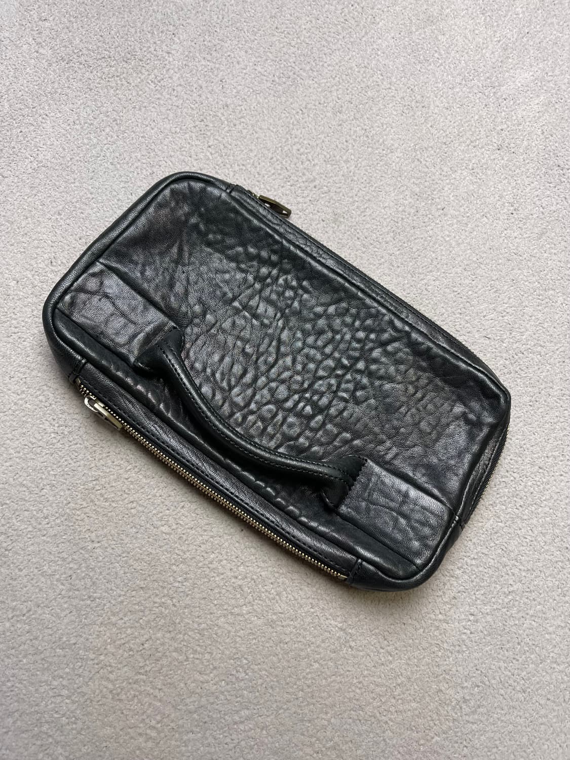 알렉산더왕 핸드백 상품이미지1