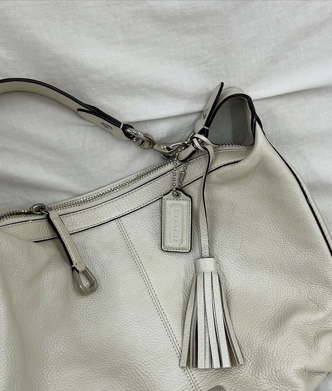 COACH leather hobo bag 상품이미지2