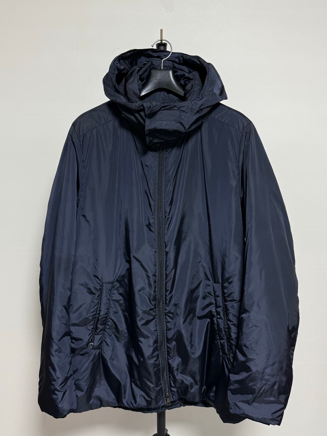 (정품) 프라다 나일론 점퍼 네이비 52size 상품이미지2