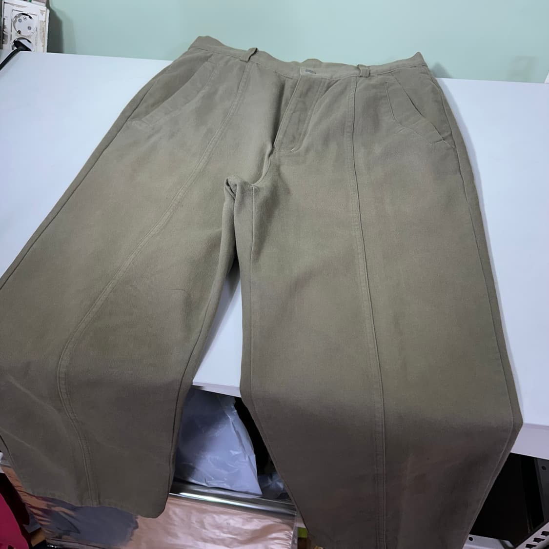M 매니아매스 카키베이지 레귤러 테이퍼드핏 코튼 퍼티그팬츠 상품이미지2