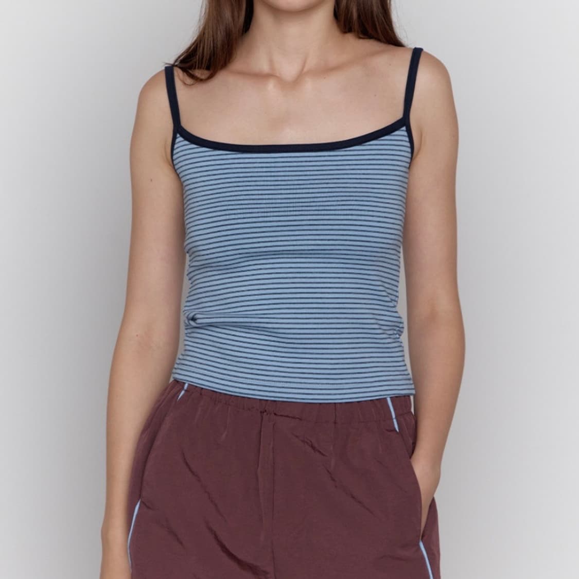브렌다브렌든서울 curlysue sleeveless - blue st 상품이미지1