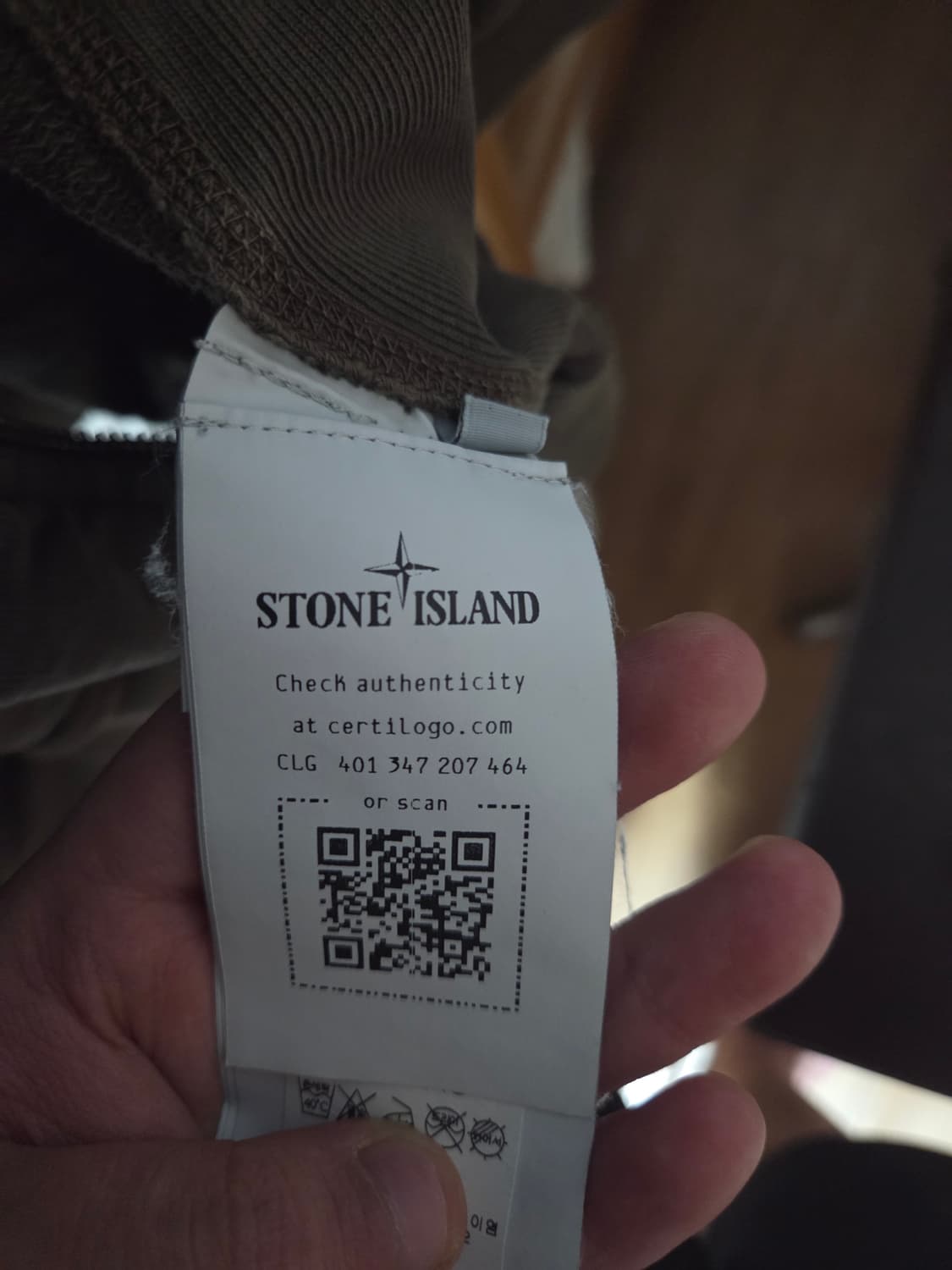 스톤 아일랜드 후드집업 스웨트셔츠 상품이미지6