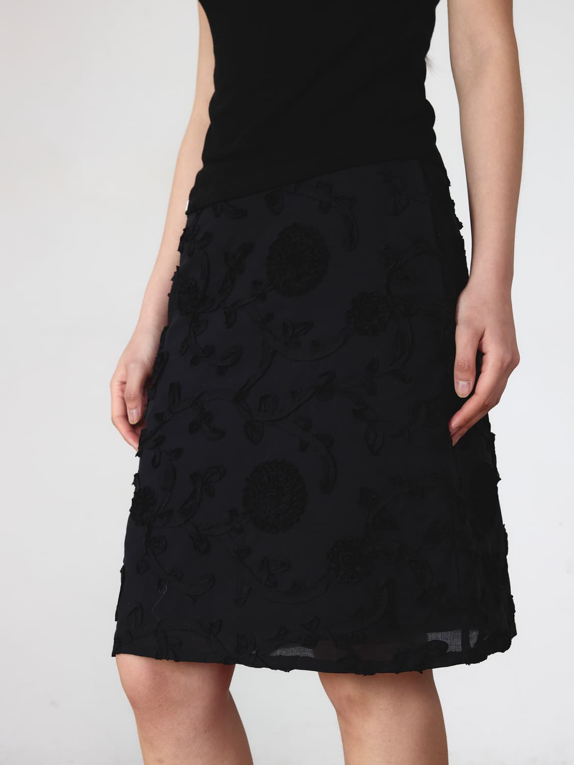 AMORSHAEE FLORAL MIDI SKIRT BK 상품이미지5