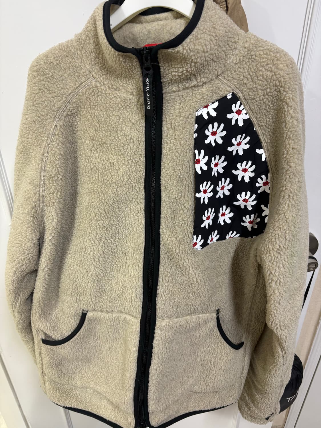 [M]디스트릭트비전 플리스 상품이미지1