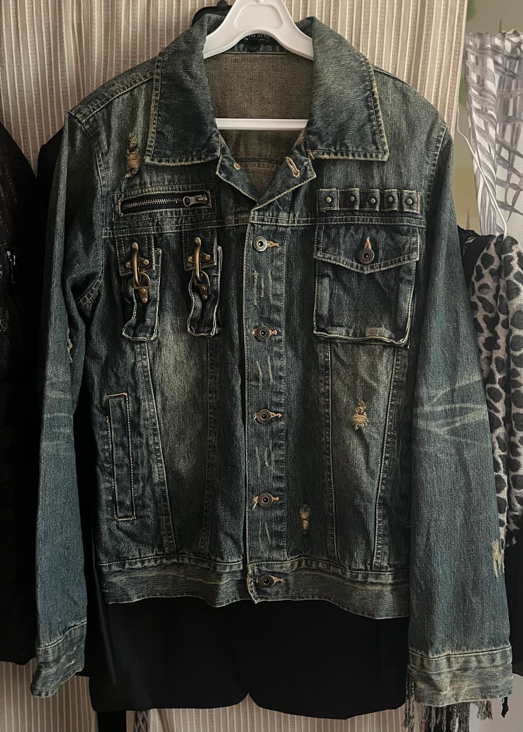 In the attic denim jacket 상품이미지1