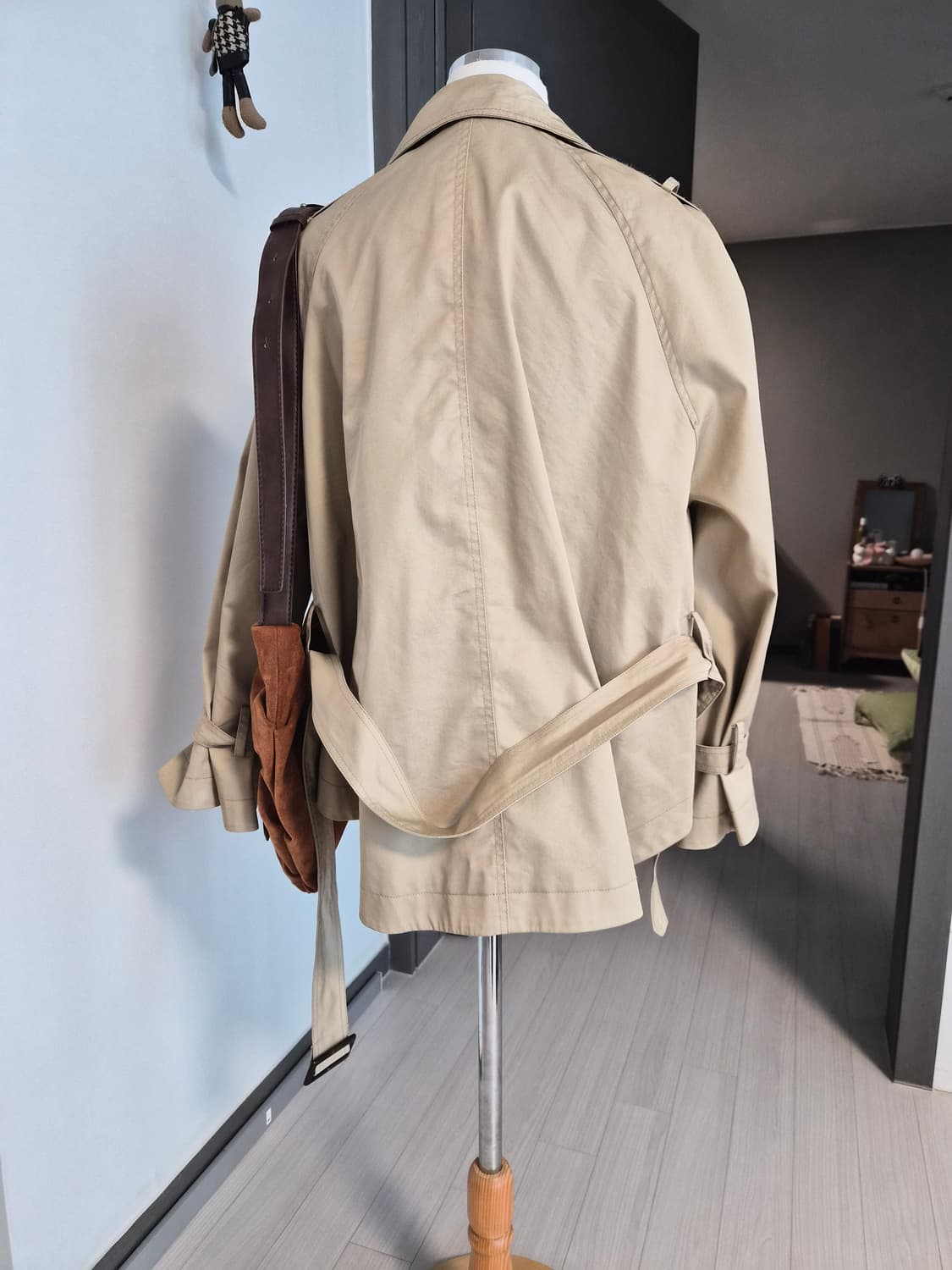 morning studio 숏 트렌치코트 (베이지) 상품이미지4