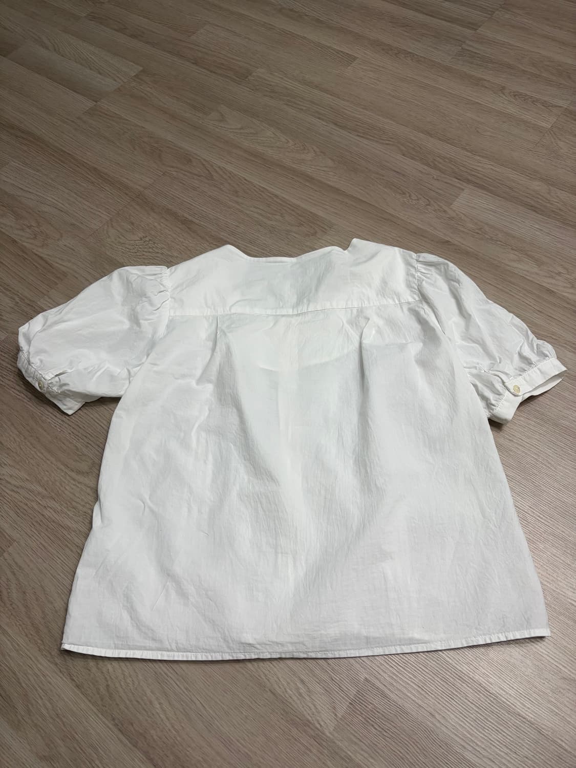 르모어 레이스 퍼프 블라우스 상품이미지7