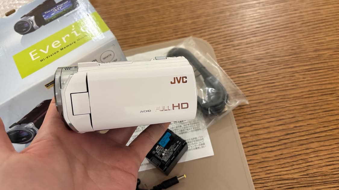 신품급 카리나  JVC 빈티지 캠코더 (GZ-E765) 상품이미지5