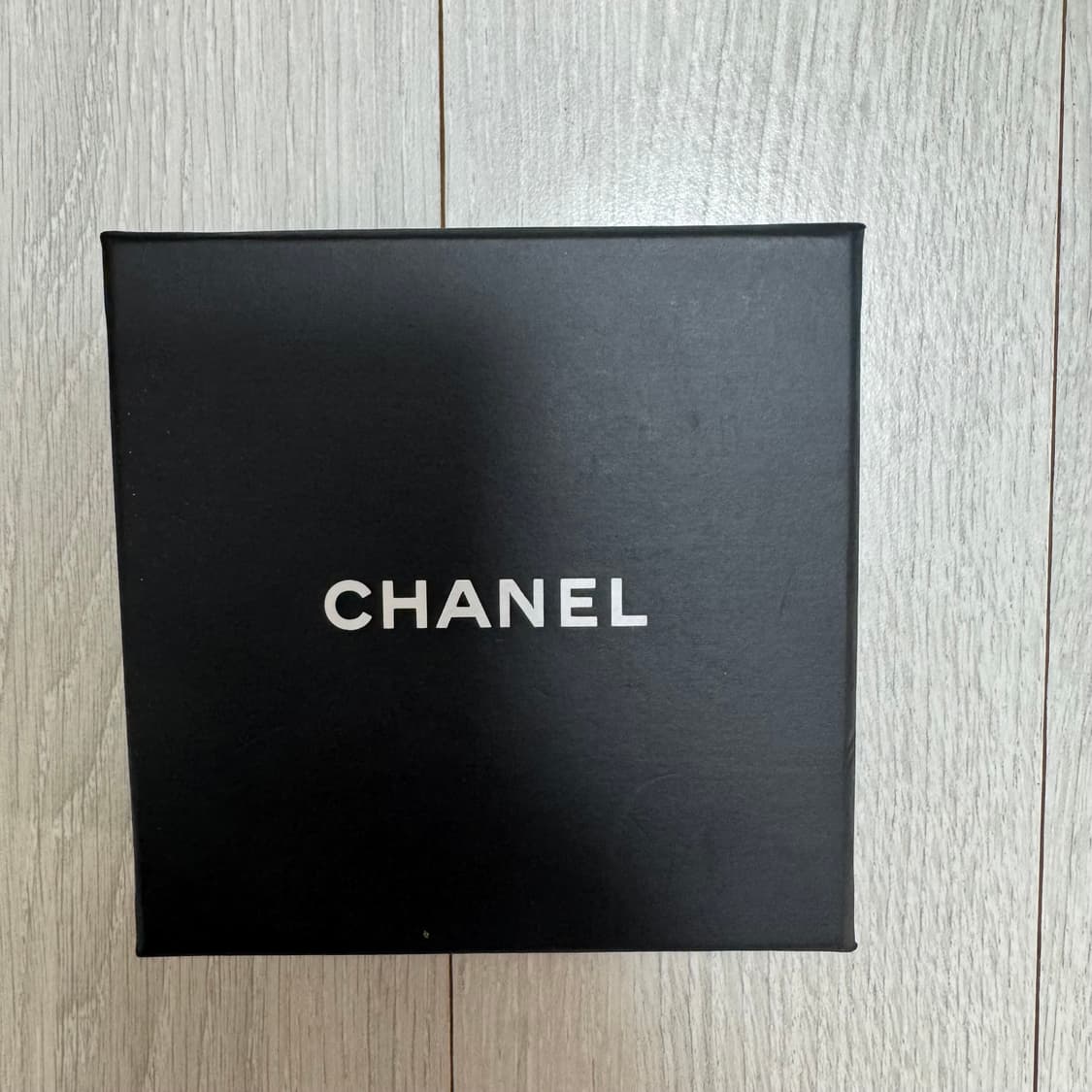 샤넬 cc로고 퀼팅 브로치 상품이미지4