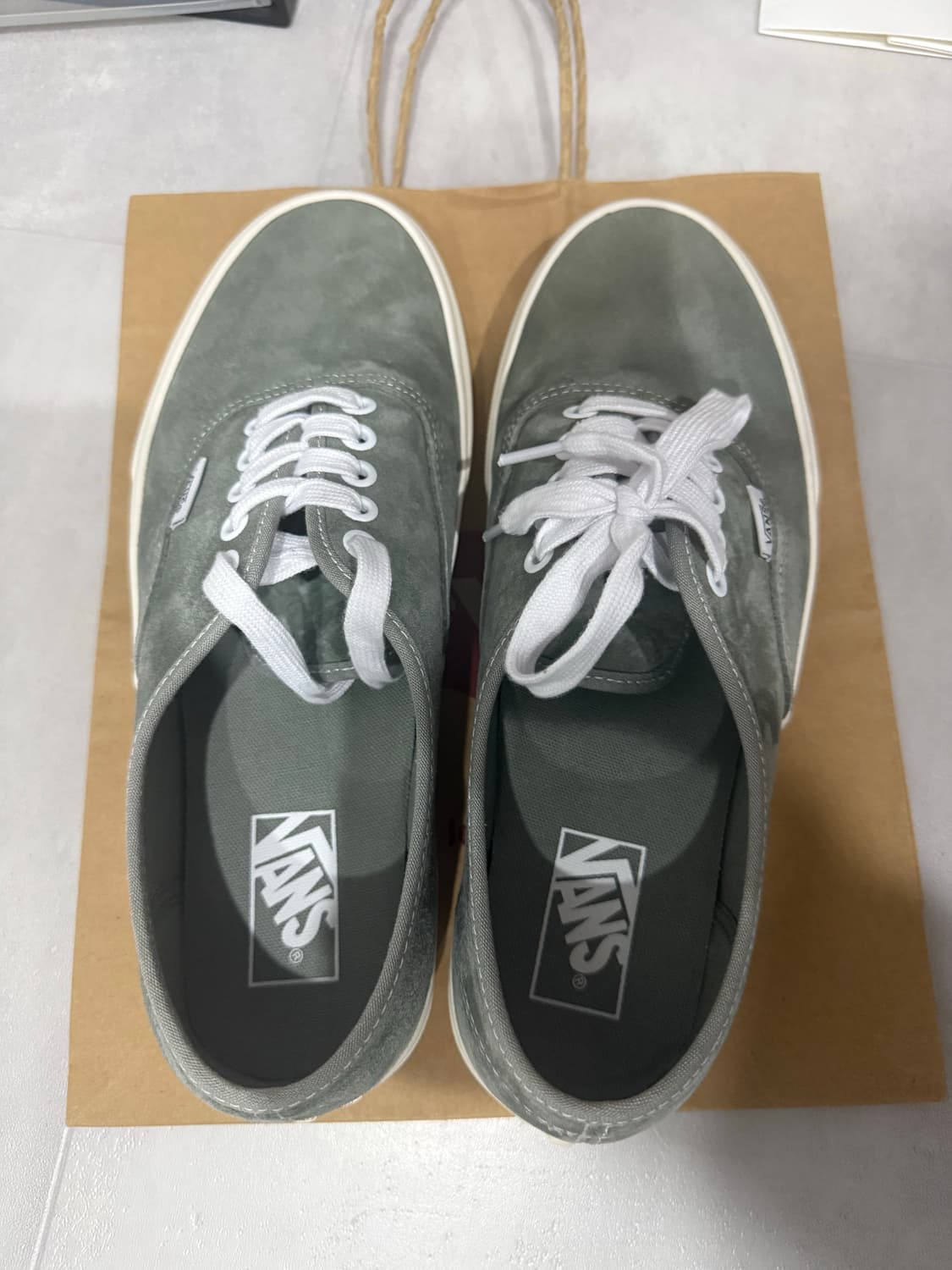 반스 어센틱 피그 스웨이드 쉐도우 275 상품이미지1