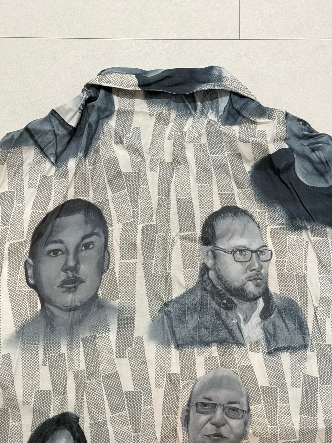 LANVIN 랑방 Printed Portrait Shirt L 상품이미지9