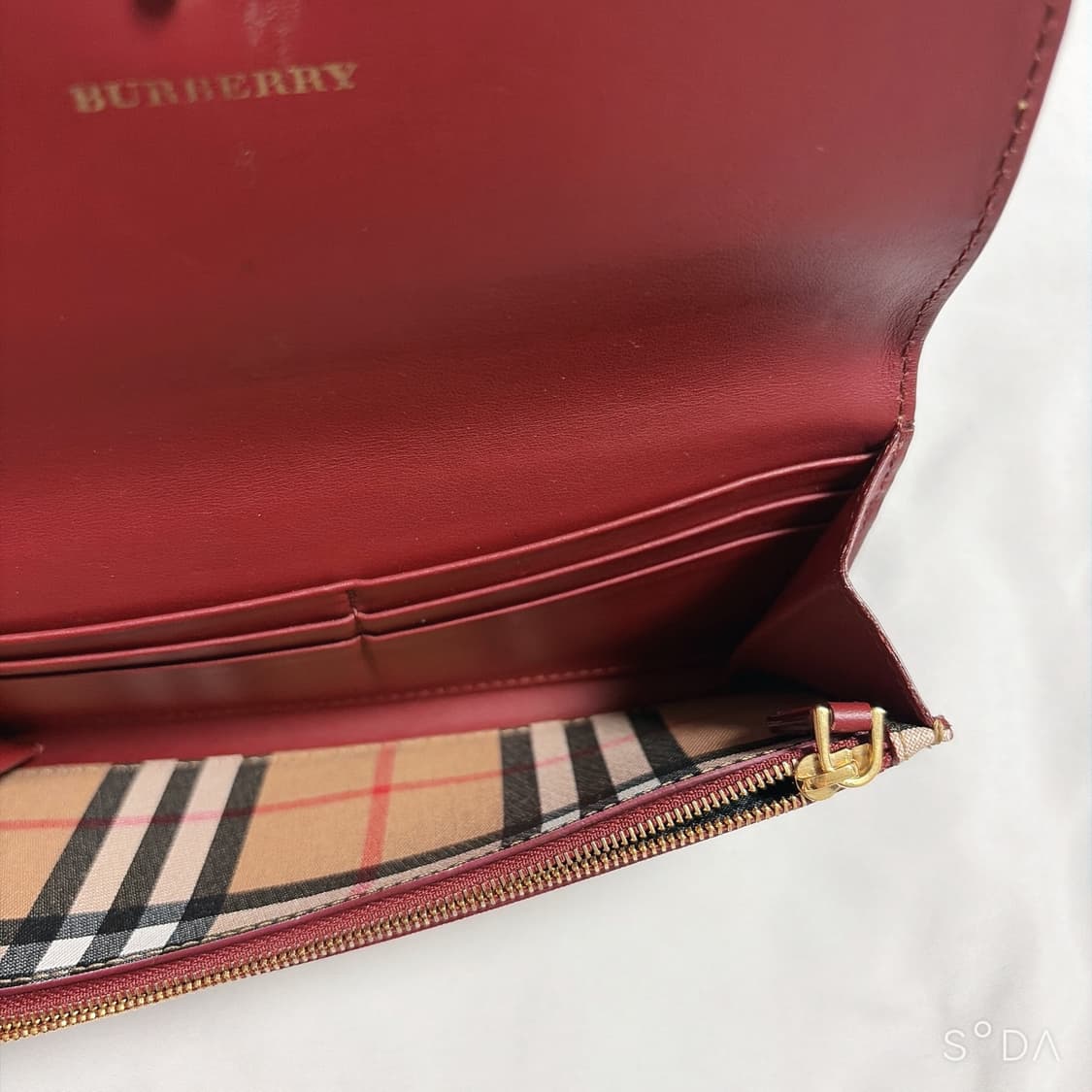 버버리 체크 패턴 장지갑 상품이미지4