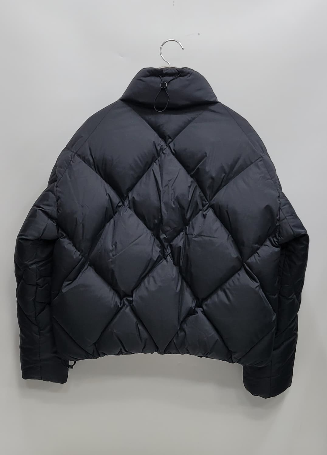 PLAC 21FW 플랙 퀼팅 다운 숏 패딩 / 여 FREE 블랙
 상품이미지3