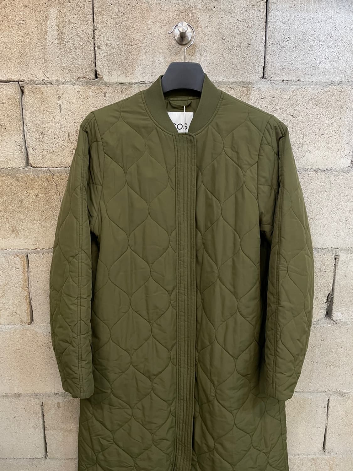 코스 퀼팅 롱 코트 상품이미지2