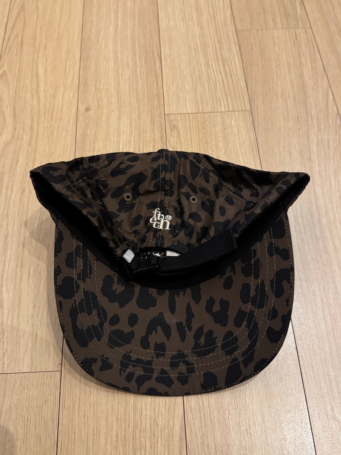 Fetch 레오파드 나일론 캡 상품이미지2
