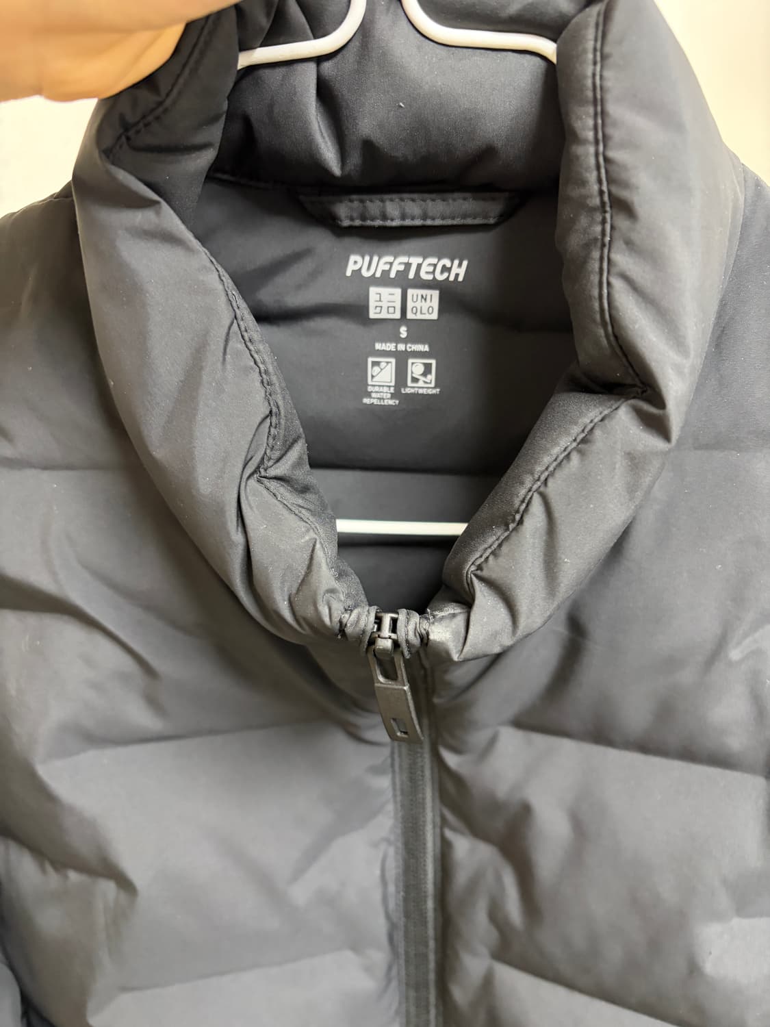 유니클로 퍼프테크 경량패딩 자켓 S 상품이미지3