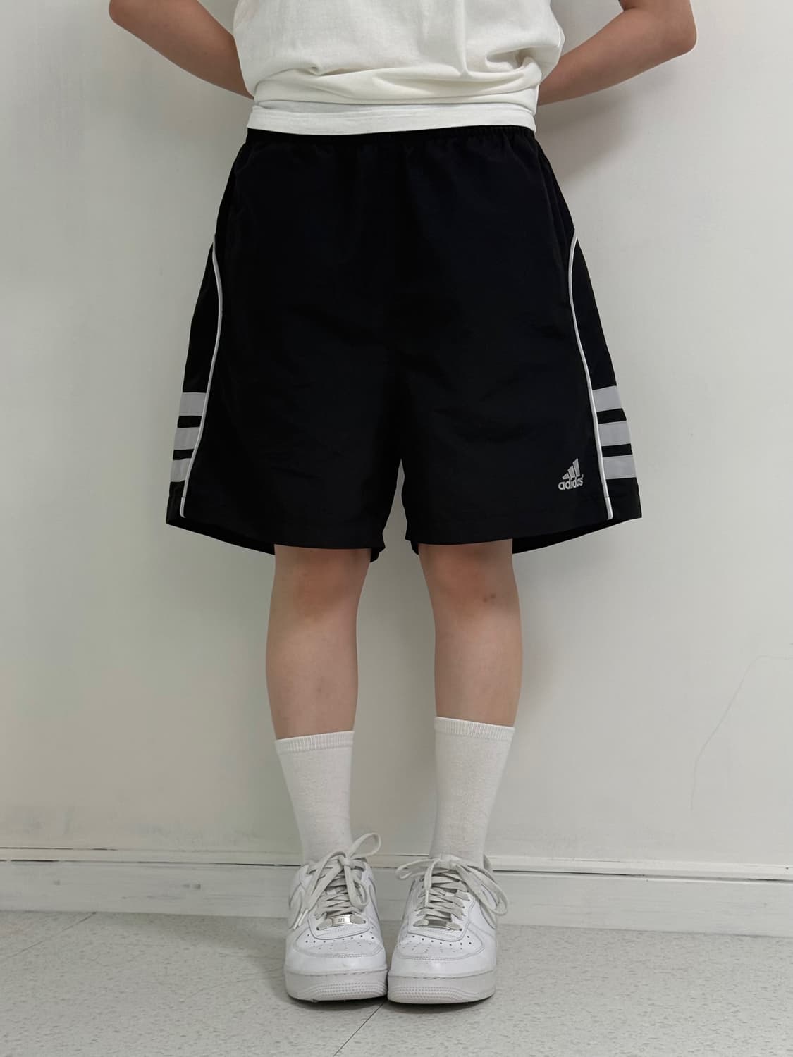 아디다스 블랙 반바지 상품이미지1