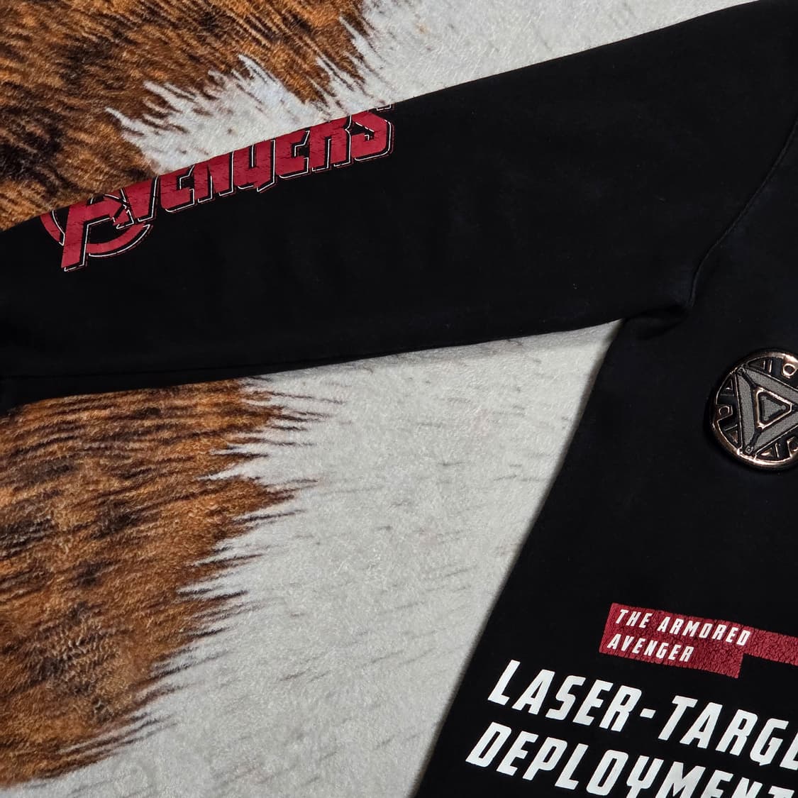 마블 아이언맨 블랙 맨투맨 상품이미지3