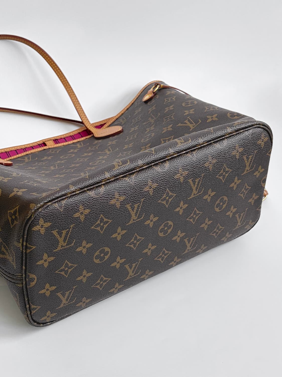 루이비통 모노그램 네버풀 MM 숄더백 판매합니다. 상품이미지8