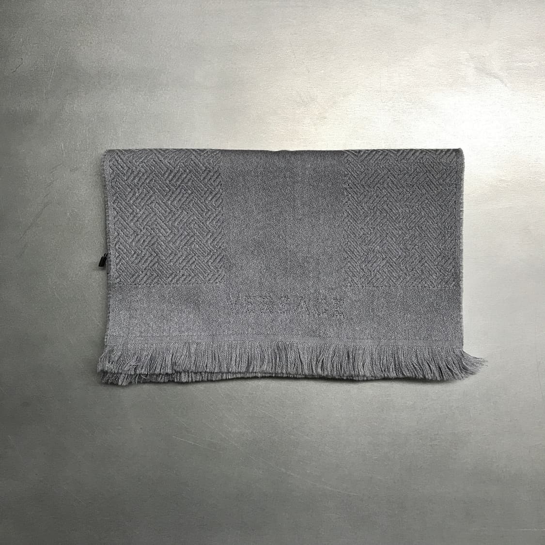 베르사체 메두사 그레이 머플러 상품이미지2