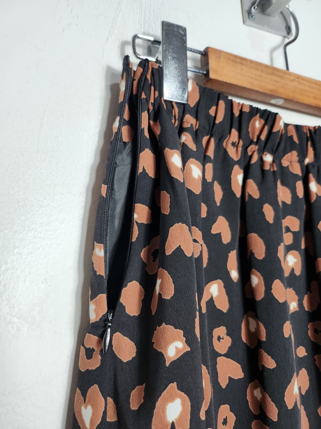 빈티지 하트 패턴 언밸런스 롱 스커트 상품이미지4