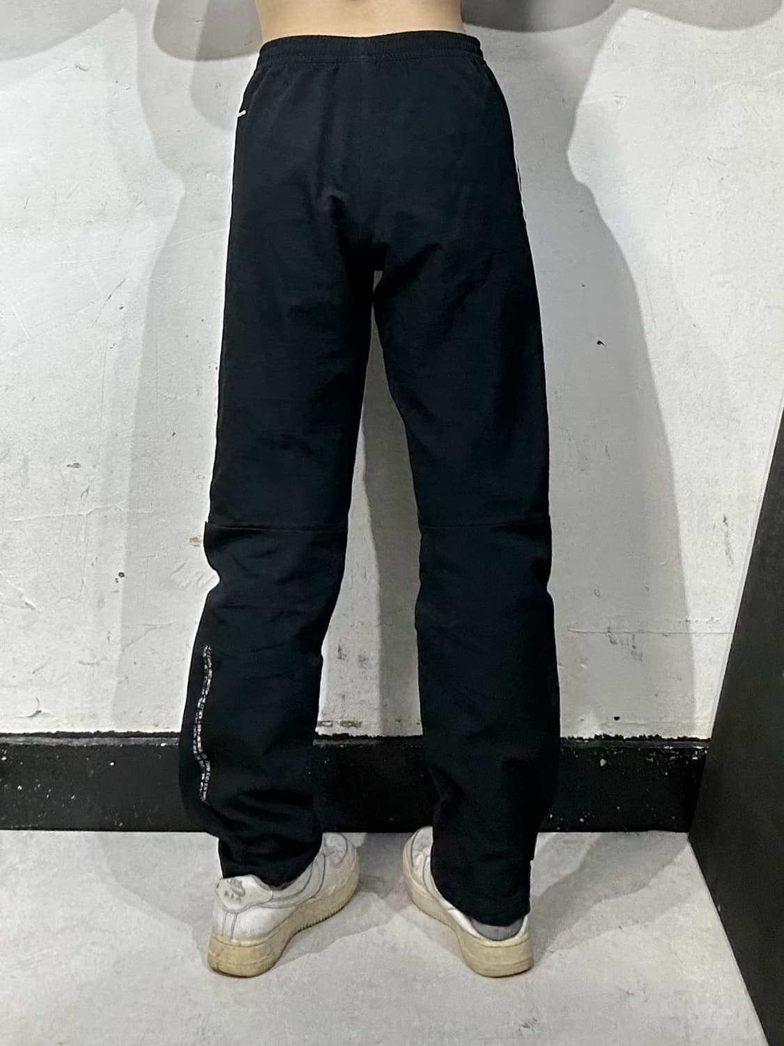 아디다스 블랙 화이트 삼선 트레이닝 팬츠 M 상품이미지3