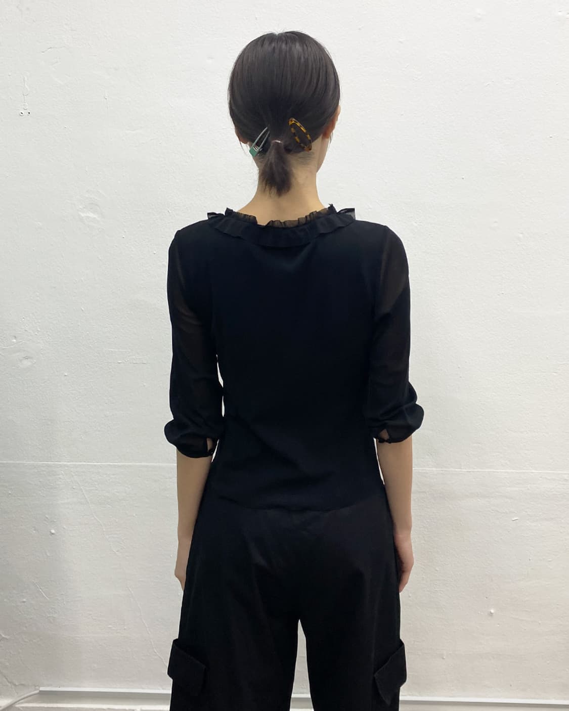 비비안 탐 러플 칼라 탑 상품이미지2