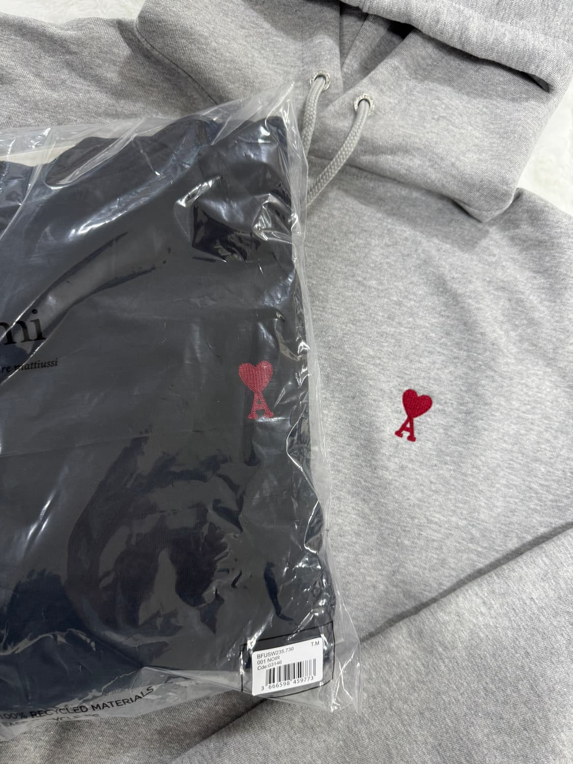 아미 스몰로고 후드티 (( 새상품 )) 큐알인증 상품이미지3