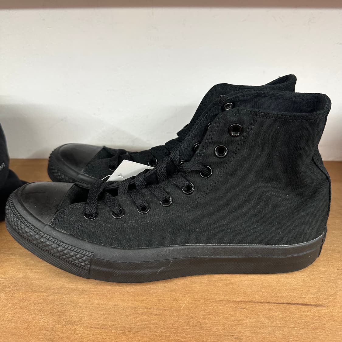 컨버스 척테일러 하이 ‘올블랙’ 상품이미지3